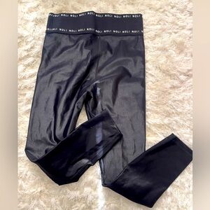 Noli yoga high shine leggings size S